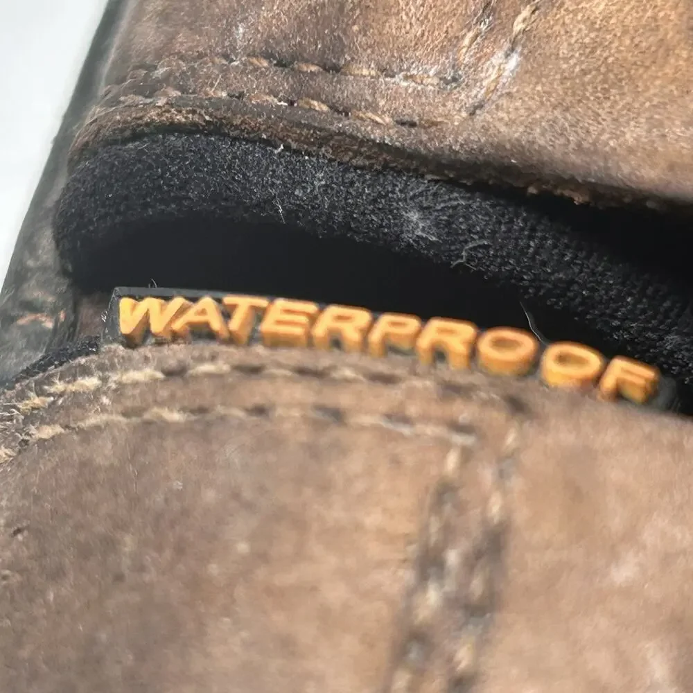 KEEN Newport Sandals Leather Waterproof Mens Size 10.5 44 Sport Shoes Closed Toe